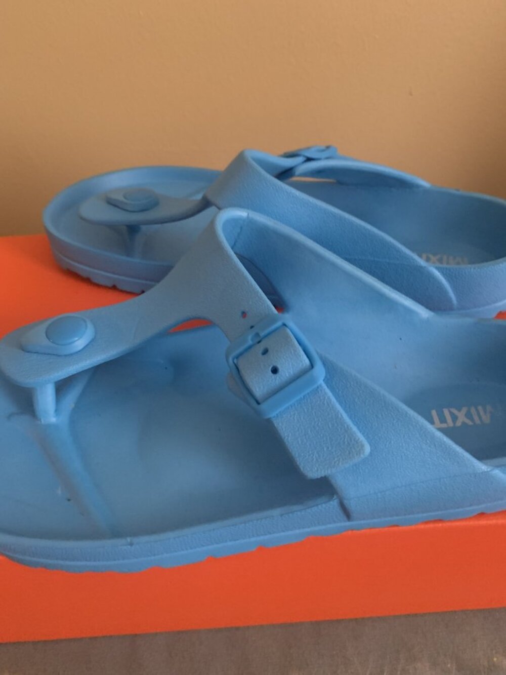 3 Pairs for 1 Price Summer sandals - Picture 13 of 16